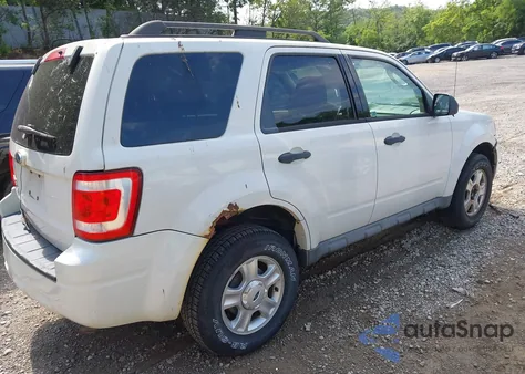 2009 Ford Escape Xlt из США, поврежденный, VIN 1FMCU03799KC58038